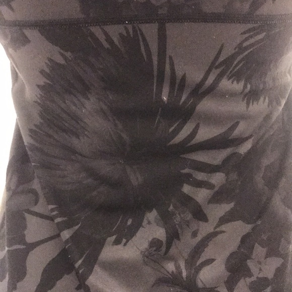 Lululemon Tank Top - Picture 3 of 4